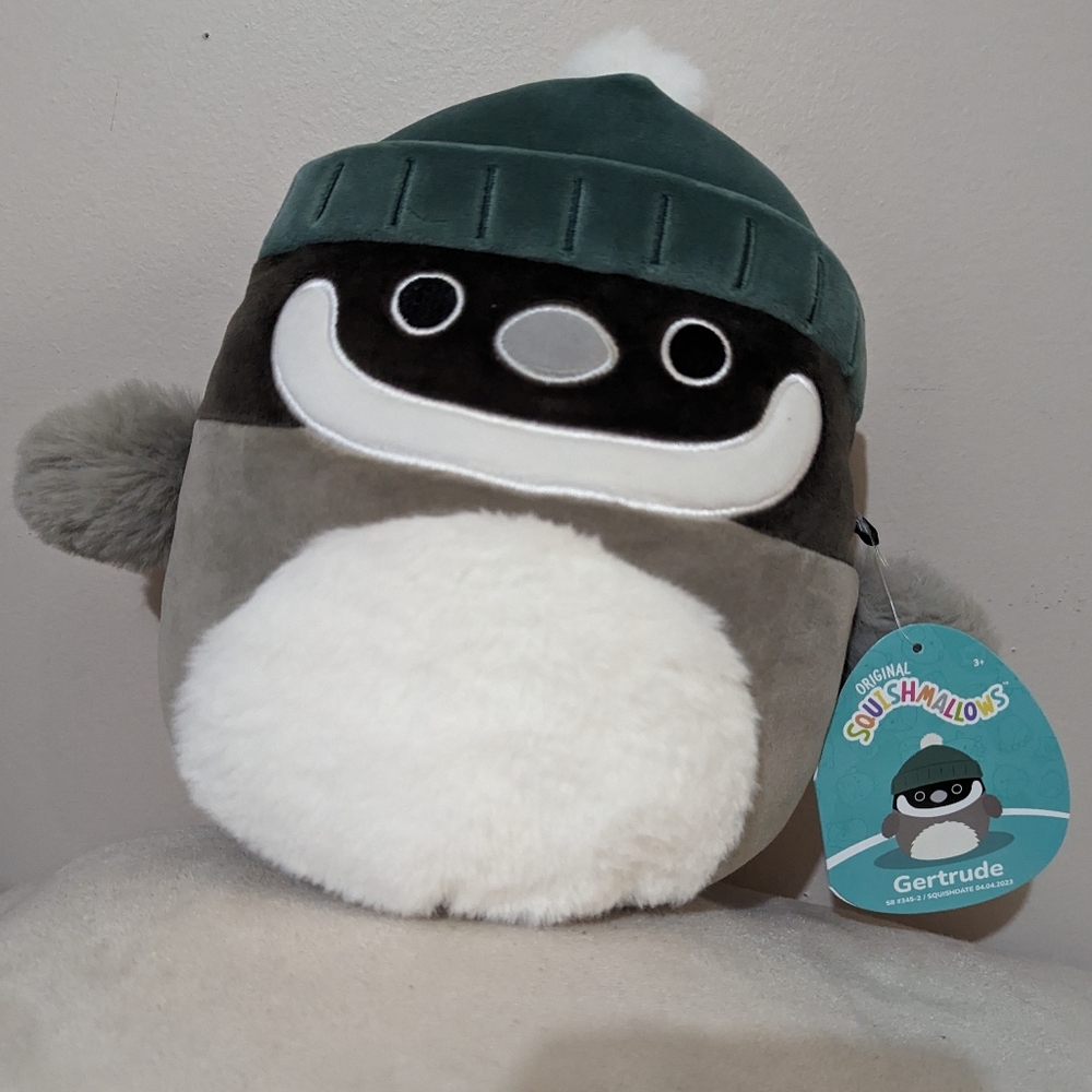 Squishmallows Gertrude Goose With Hat 8" Indigo Canada Exclusive 2023 NEW!